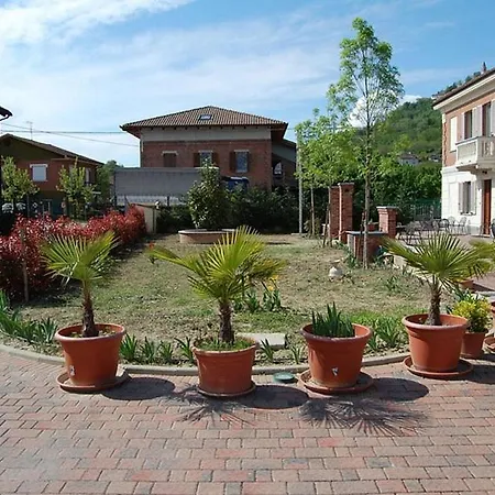 Casa Fruscione Hotel Magliano Alfieri