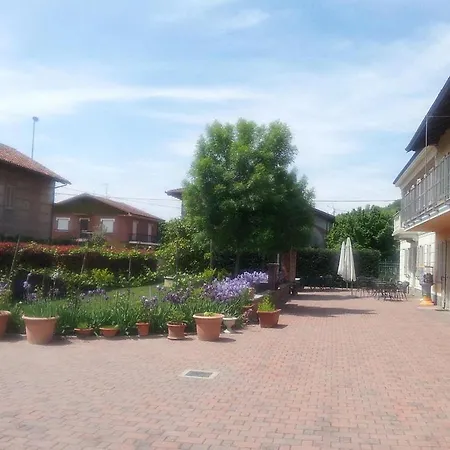 Hotell Casa Fruscione Magliano Alfieri